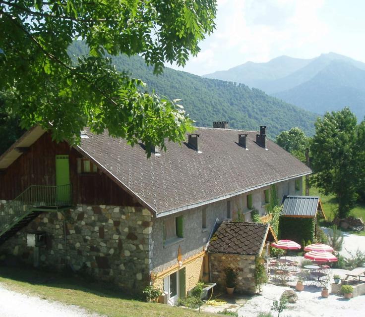 Chalet Eyloungas gite de groupe pyrénées Boutx